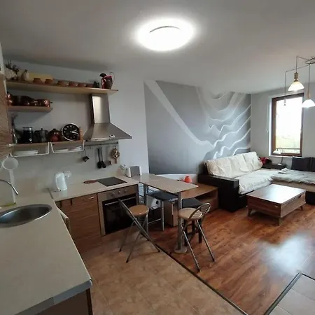 2br Mountain View, Spa, Parking, Piste Bansko